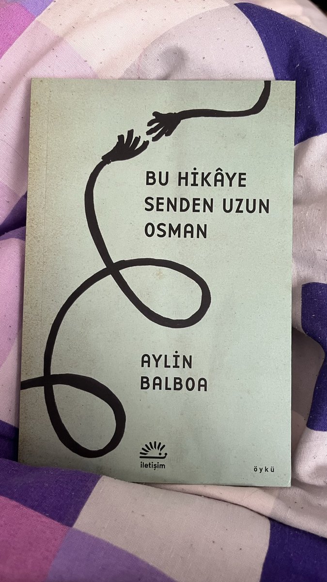birazfelsefee's tweet photo. Benim şu kitap kıskançlığım https://t.co/NwbNoGZCsX