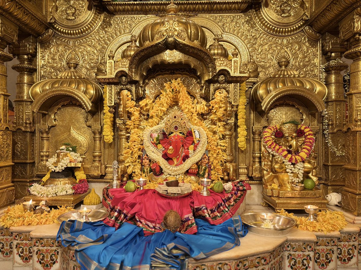 SVTMumbai's tweet photo. 🙏गणपती  बाप्पा मोरया 🌺मंगलमूर्ती मोरया 🙏२६/०९/२०२६
🙏Ganapati Bappa Moraya 🌺 Mangalmurti Moraya  🙏 26/09/2026 https://t.co/dh5T9uLh62