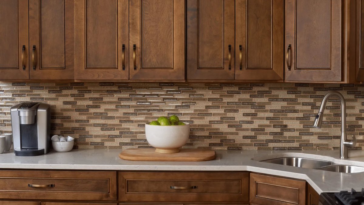 usstoneoutlet's tweet photo. Looking for new cabinets? The Dallas Cinnamon series from US Stone Outlet offers a rich, stylish update for any kitchen. Explore the full catalog and find the perfect fit for your home!

https://t.co/ybYlUtVBKB 

#USStoneOutlet https://t.co/Vd1HbEOncC