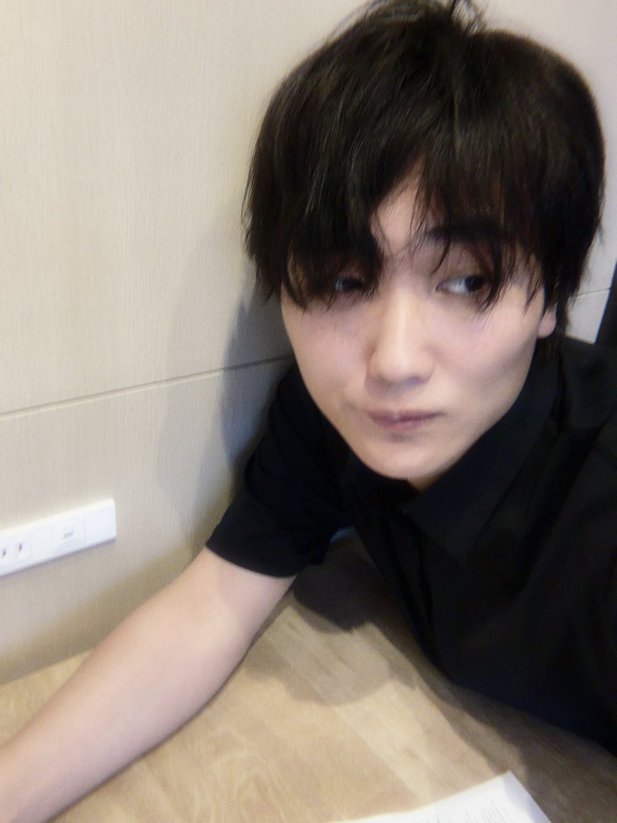 show_sster_0913's tweet photo. bakune大好きすぎて外でも来てて草 https://t.co/AgBIj9YCG5