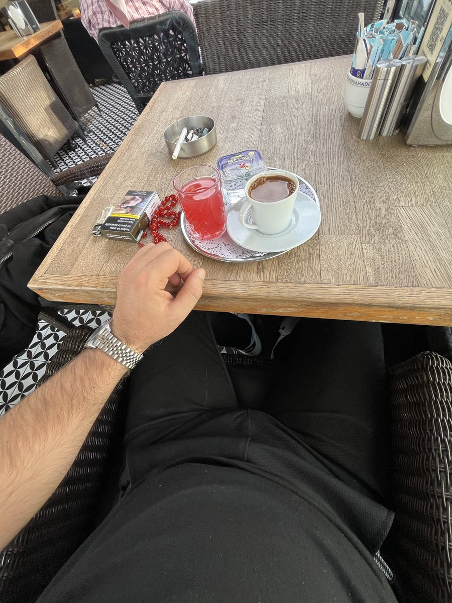 SoldierCanbey's tweet photo. Kahveyi hep tek içtik https://t.co/AVAAxFx4Io