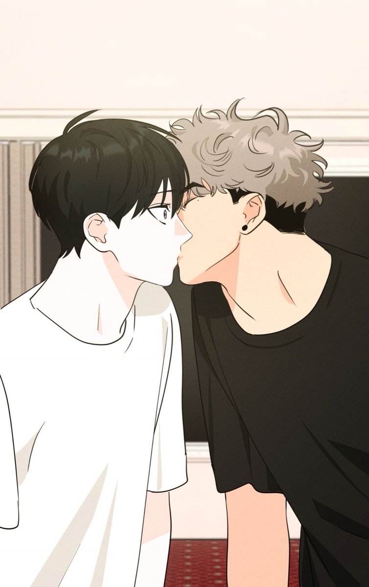 foreternal_love's tweet photo. Wdym girlfriend, he spent time with u all day https://t.co/G36GVzGFWl