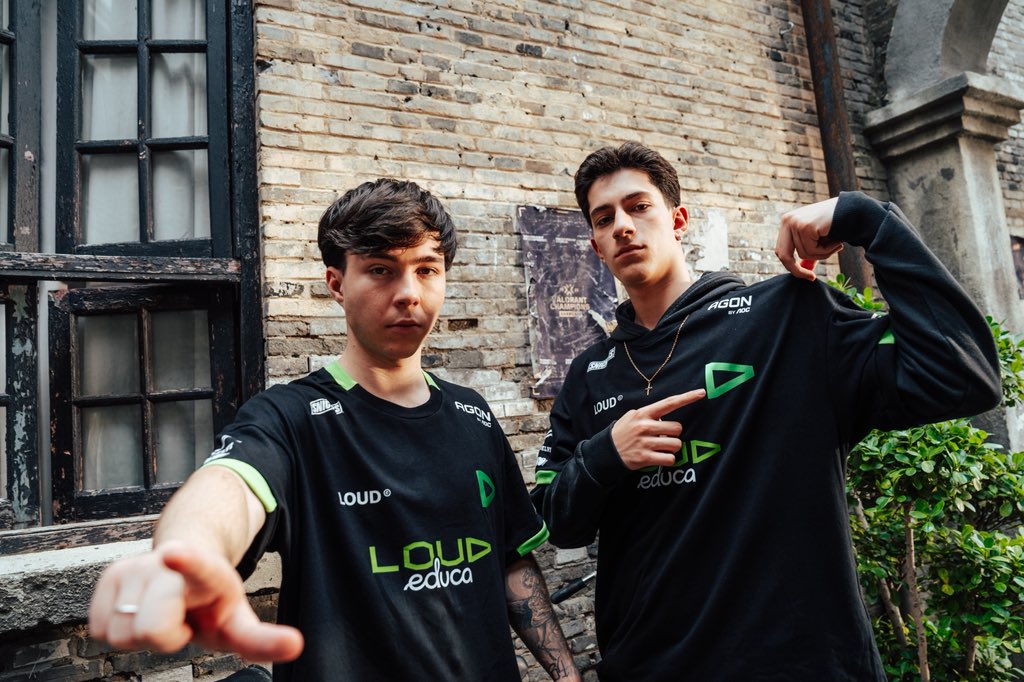 loud_lukxo's tweet photo. 2x0 vs EDG e estreamos com vitoria no #VALORANTChampions

Uma honra jogar contra vocês, obrigado pela partida! @EDG_Edward 🙏

MEU TIME É MUUUUUUUITO BOM MEU DEUS DO CÉU VAMOOOOOOO https://t.co/HrmqiVaG9h