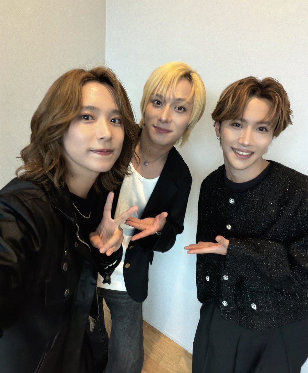 Sho_1154's tweet photo. 富園力也 Birthday Event 1部･2部

今年もMCをさせていただきました！
ありがとうございました🙇‍♂️✨️

素敵で個性的で面白いゲストさんだらけの
かなりケイオスなイベントでした😂

りきや 改めて誕生日おめでとう🎉 https://t.co/n8MQQA4aig