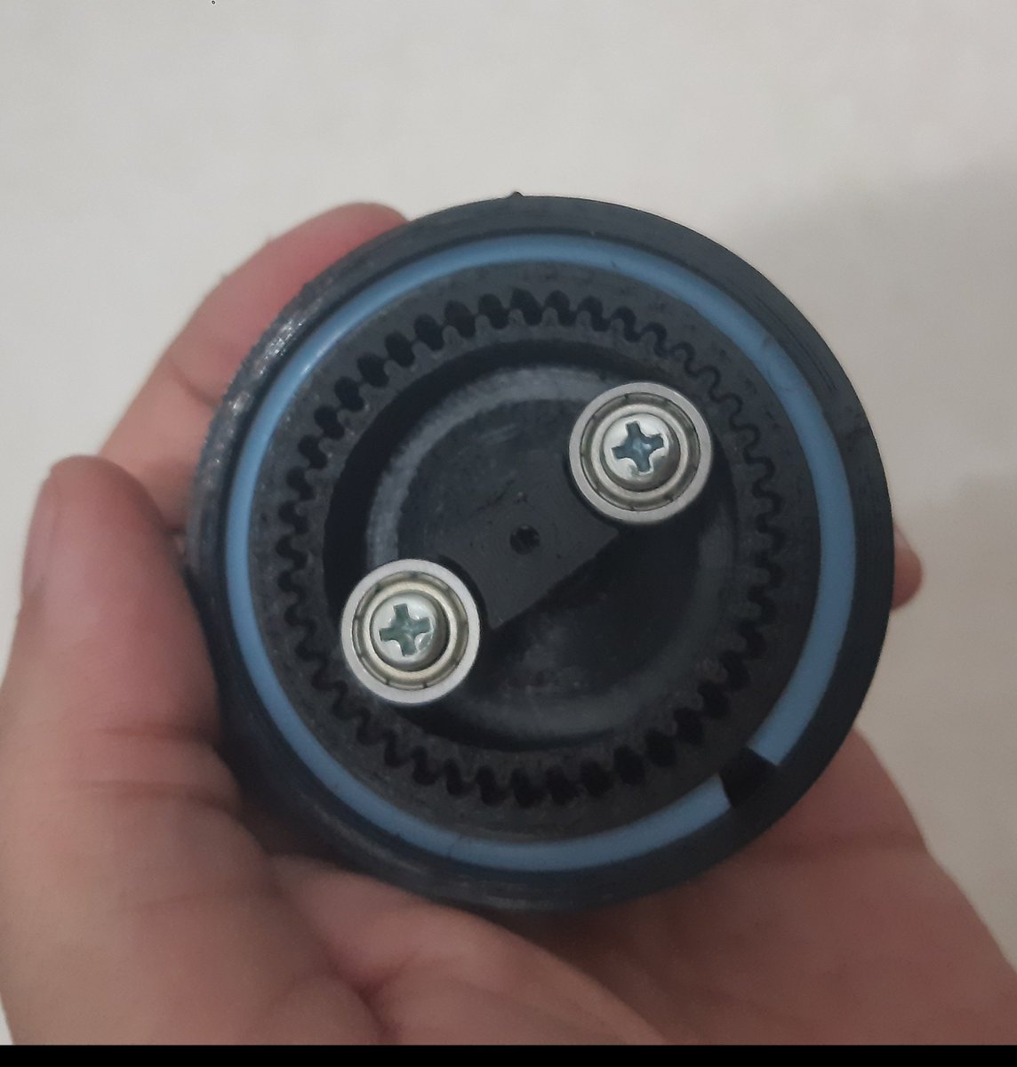 AfkaReAN's tweet photo. Harmonic drive 1:20. Using ptfe tube as replacement of bearing https://t.co/VTqwzVhLKE