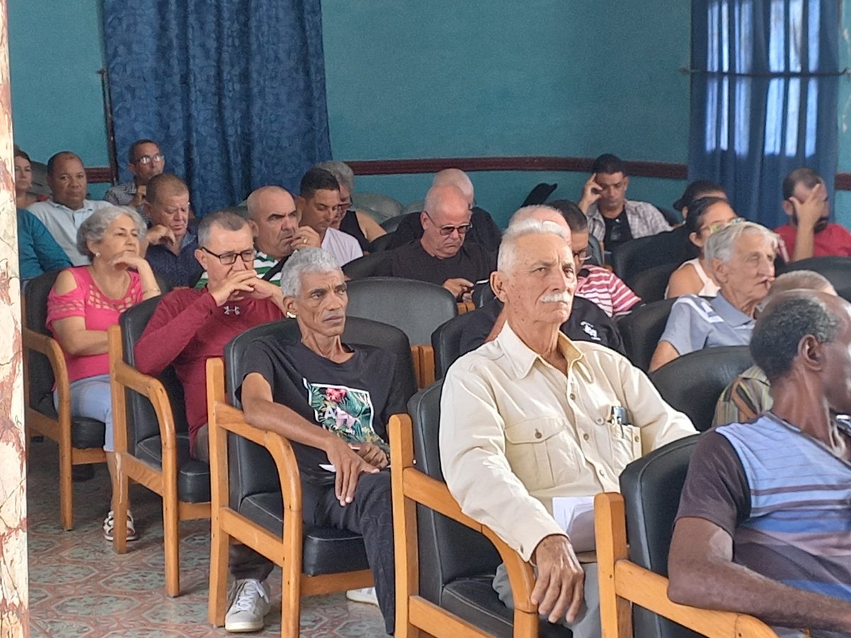 lrmt66's tweet photo. Asamblea de Gobierno en #Yaguajay hoy sábado desde #SanctiSpíritusEnMarcha, y en su Teigésimo Séptima Sesión Ordinaria. https://t.co/khbOoyqNDa