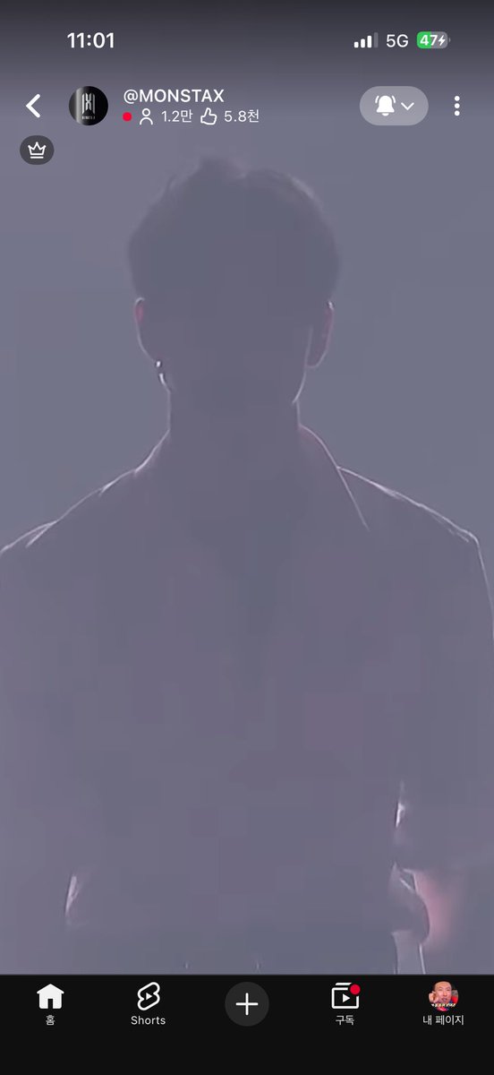 qwddy01's tweet photo. 아…..심장 두둥겨 맞음 https://t.co/whG2iQdeN8