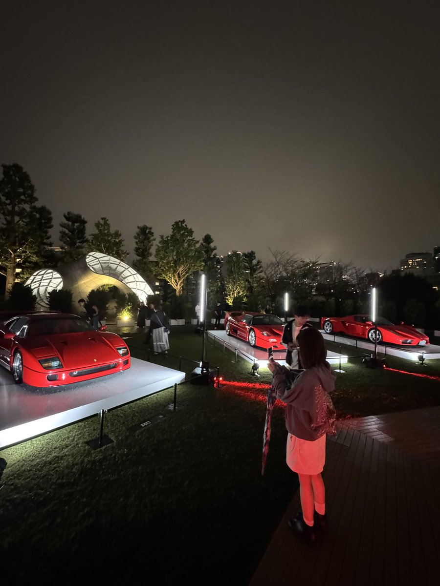 Michel_carclub's tweet photo. ついに実物見てきました！
リアルで見るとなかなかカッコよくてびっくり😯
細部までこだわりを感じられる1台でした https://t.co/dfzqsWg9aE