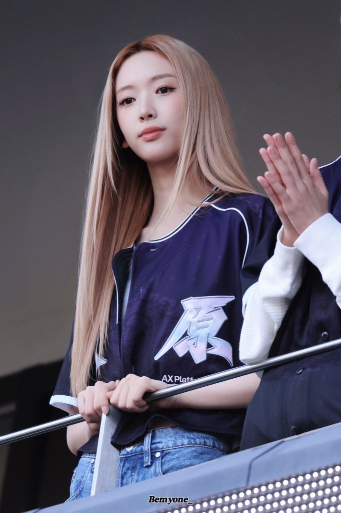 Bemyone_0411's tweet photo. 260926

#ELENA #TUIDE
#튜이드 #엘레나 https://t.co/WomZEbBufX