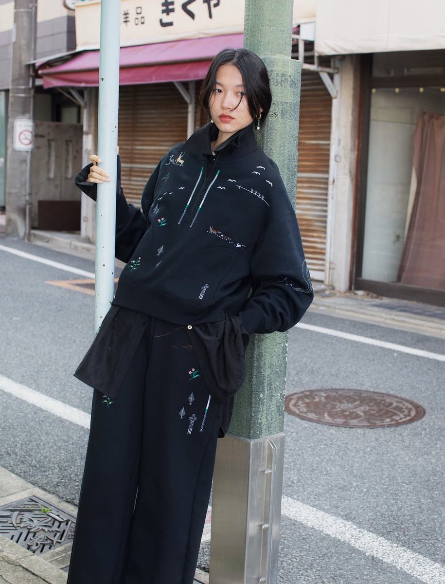 _osewa_'s tweet photo. 次コレ来るのね！
この何やら楽しげなどうぶつたちが可愛くて気になって仕方ないです🦝 https://t.co/Y4bMtb1aS9