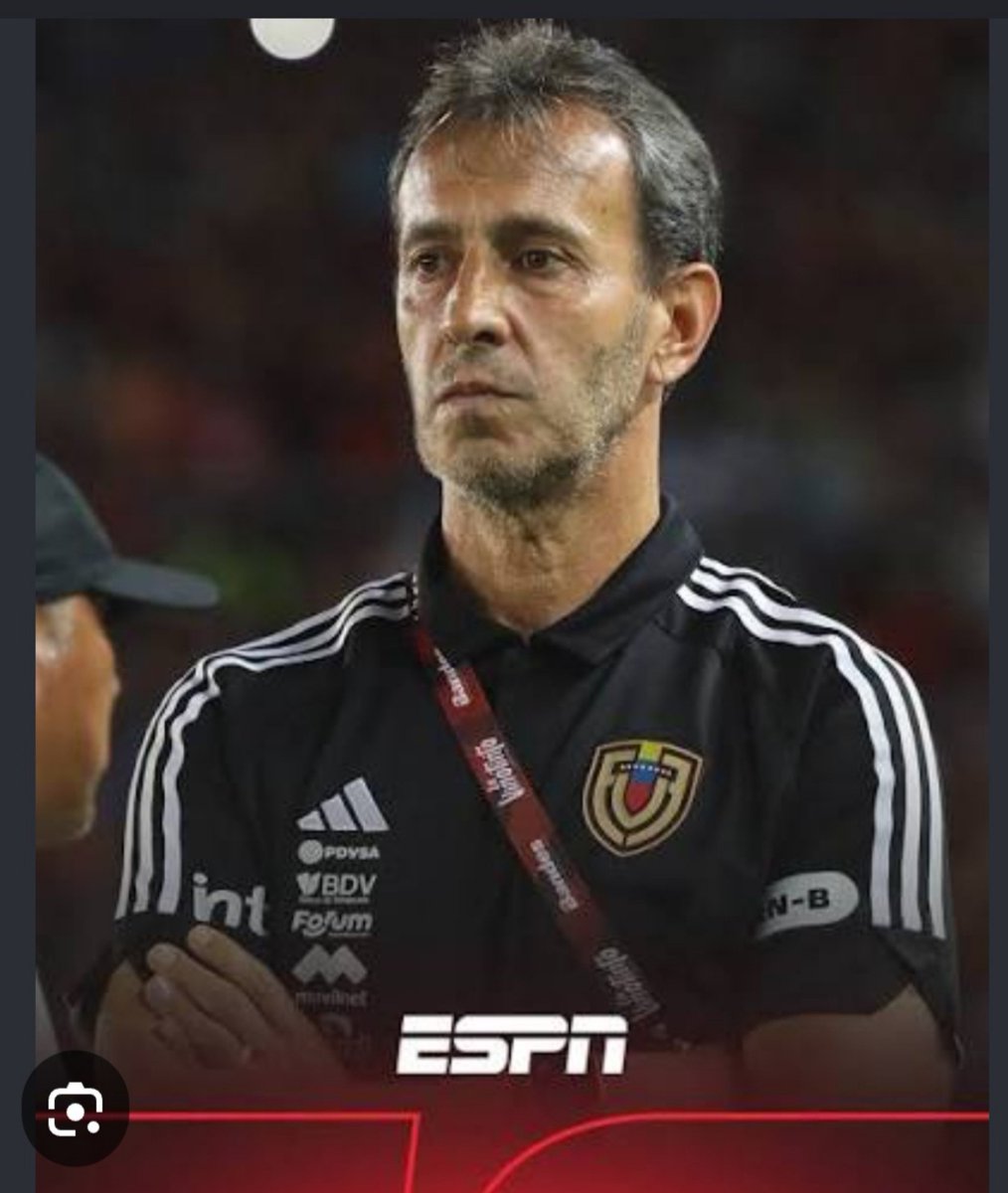 cuarentasei's tweet photo. Son la misma persona si o no? https://t.co/wpUtNXFldy