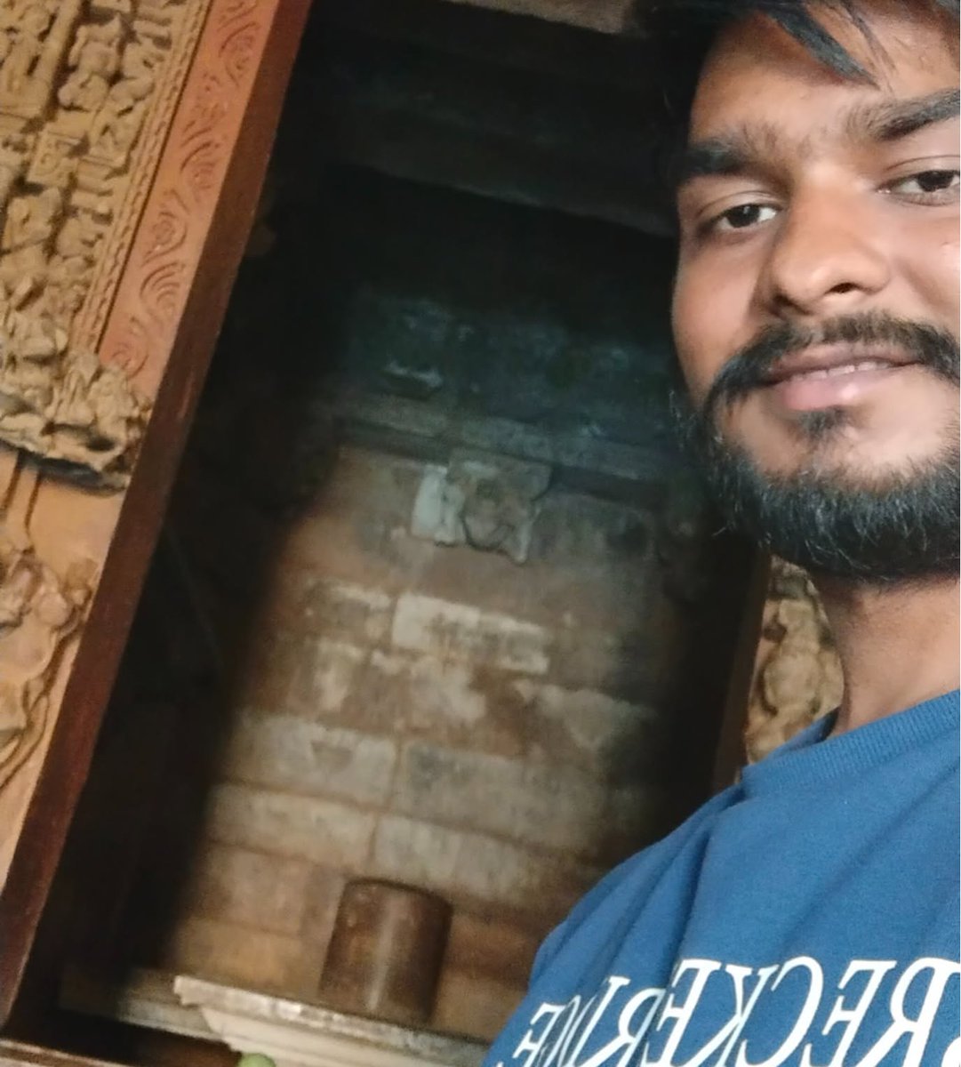 BebeKordish's tweet photo. 24 Hours in Khajuraho! Ancient temples, lush gardens, and unforgettable history. https://t.co/Ss17N9lI20