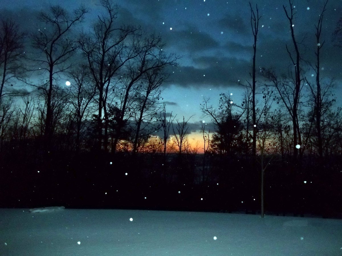 Jimmyz1B's tweet photo. @TenaciousZ06 My two favorite pics from my house but these were sunrise instead of sunset. https://t.co/60z9b6y571