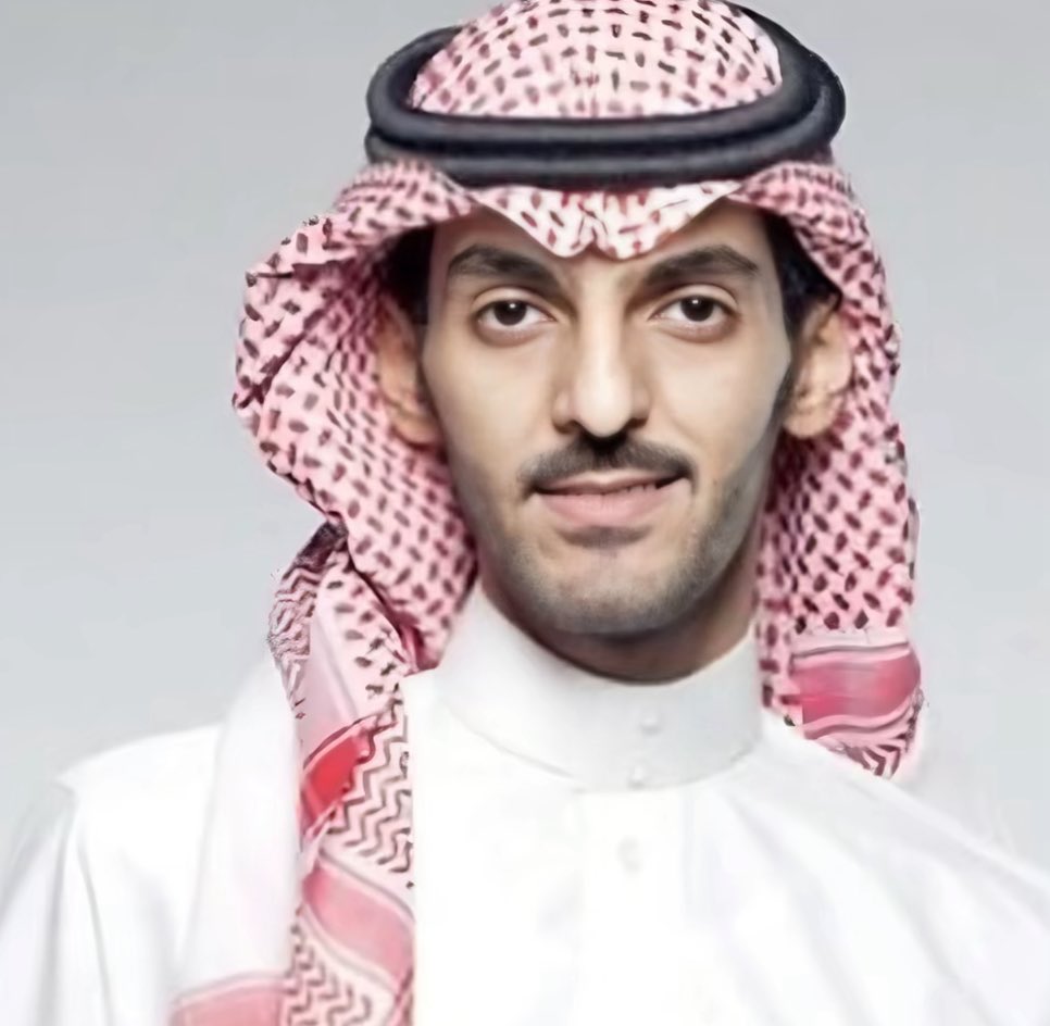F1sto's tweet photo. اللي يكتب انتبهوا منهم ذباب 
#٢٠٣٠_بلا_نقاب https://t.co/Ew6csyKdzS