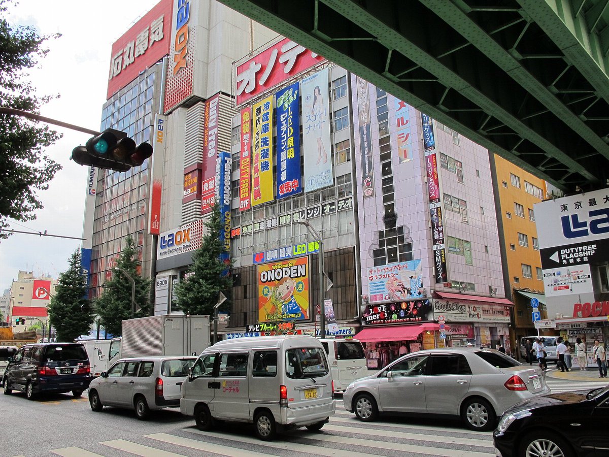 vitalsigns8's tweet photo. 2011年
秋葉原 https://t.co/HC5KFuQlwT