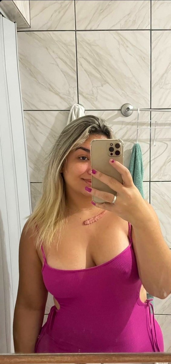 pierrecardan1's tweet photo. Recebido via DM
Namorado compartilhou a namoradinha gostosa dele, ela ama exibicionismo mas tem vergonha do corpo. O namorado deve incentivar mais a branquinha gostosa dele? Olha o tamanho dessa bunda, imagina de 4
#anxiouspandq #snapchat #minichat #monkeyapp #omegle #snapchat https://t.co/qLHp4qhmOD