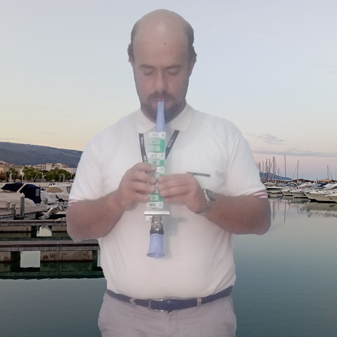 danielestefanin's tweet photo. MdB (Musicista di Bologna) ?
#musicista #sassofono #melodica https://t.co/xPjtt8WYwO