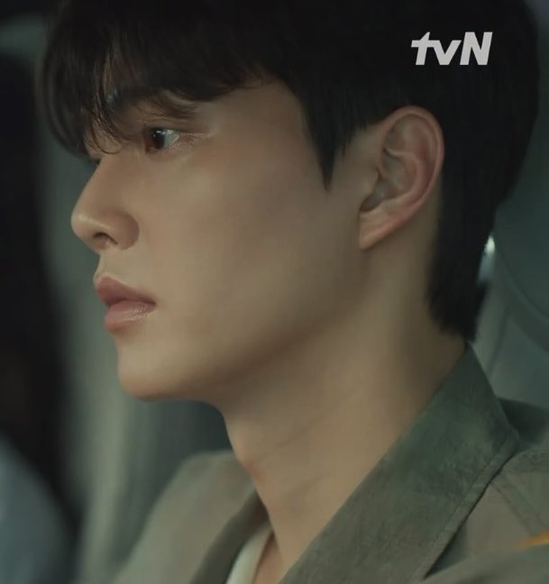seohae24888's tweet photo. 아 최정요 개지랄하는거 왜이렇게 좋지
더해봐 더...
내가 생각해도 비오 회피형 좆돼서 멸망엔딩이 맞긴한데
최정요 뭔 생각인진 모르겠지만 막화에서는 비오 좀 사랑해주면 안되냐
깜찍한 도련님 악플 먹고 뚜껑 열릴때 빼곤 내내 눈에 영혼 삭제 상태셔서 쩔수 없이 또 비오맘 자처하고 쉴드치게 됨 https://t.co/wYWJ1Xk1W5