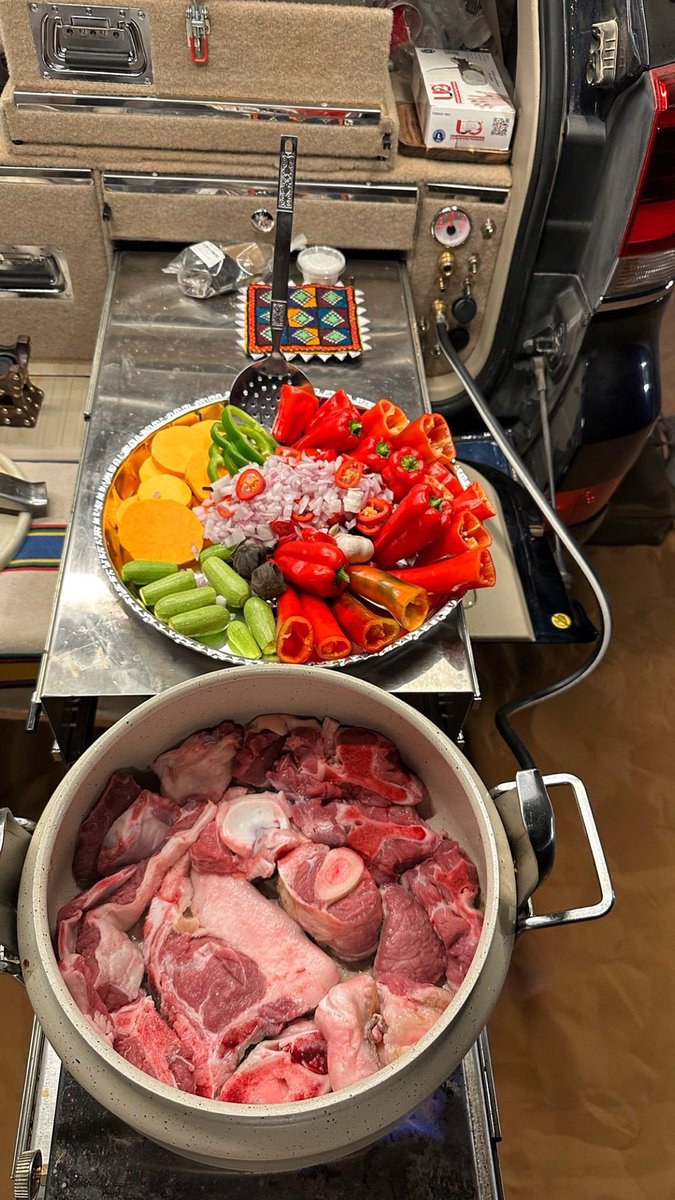 FoodNyt's tweet photo. Friday's Slaughtered https://t.co/mZ6vhazyD5