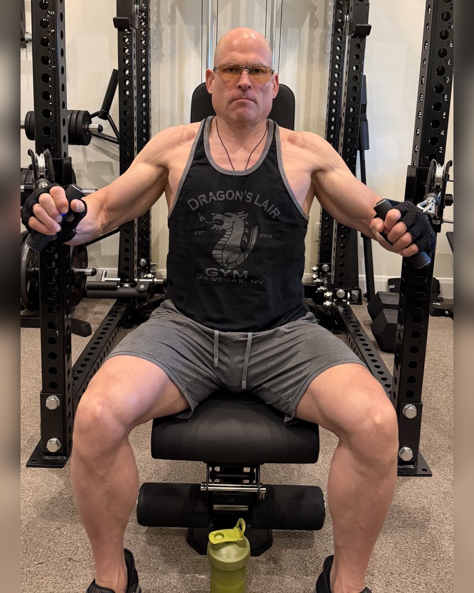 BalLongevity's tweet photo. I don't lift hard on an empty stomach.

Easy cardio fasted? I'll do that regularly, on purpose. A zone 2 ride or a long walk before breakfast is one thing and it supports metabolic flexibility. Heavy lifting's another, and I want fuel in the tank for it.

Yesterday's session: lunch an hour before, my usual chicken salad with tofu, microgreens, vegetables and a few fermented things, half in a bowl and half in a wrap for the carbs. Then a carb drink through the workout.

The head-to-head research on fed versus fasted lifting is limited and mixed, but this is my practice, and for good reason. Lifting's the hardest thing I ask of my body all day, and I'd rather not start it on empty.

https://t.co/rhRsp91qC4