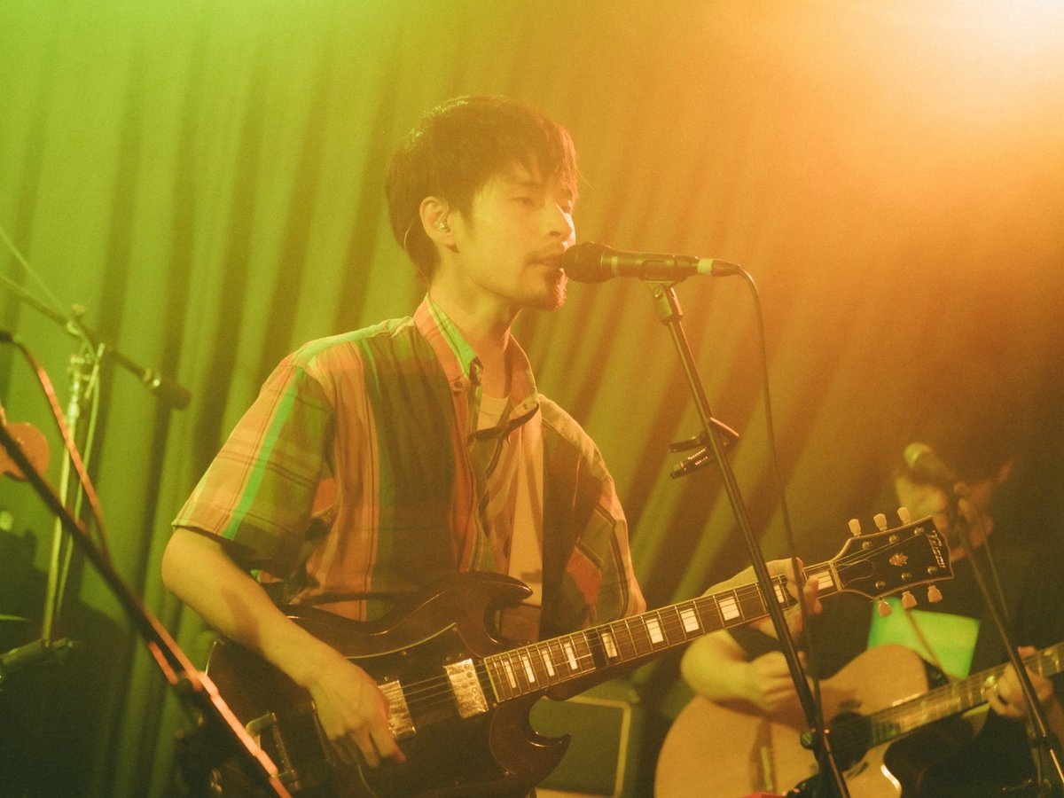 verandah_'s tweet photo. ＼ ⋆꙳✵感謝︎✵⋆꙳／

2026.9.23 東京・下北沢 THREE
はじめちゃん pre 「最高な日!!」

ベランダがずっとお世話になっている、はじめちゃん @hajime___chan によるイベント。
今回も最高でした！ご来場いただきありがとうございました☺️✨

ドラムは井手内 陸さん @deafade_ 、アコギ&シンセは北山 裕人さん @bzktym にサポートで参加いただきました🙏🏻

SET LIST☟
01. 2017
02. 早い話
03. エニウェア
04. しあわせバタ〜
05. 野球部のノリ
06. 海になれたら
07. Let's Summer
08. オーバードライブ
