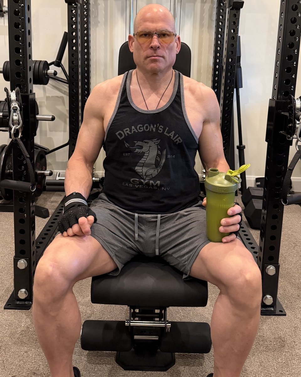 BalLongevity's tweet photo. I don't lift hard on an empty stomach.

Easy cardio fasted? I'll do that regularly, on purpose. A zone 2 ride or a long walk before breakfast is one thing and it supports metabolic flexibility. Heavy lifting's another, and I want fuel in the tank for it.

Yesterday's session: lunch an hour before, my usual chicken salad with tofu, microgreens, vegetables and a few fermented things, half in a bowl and half in a wrap for the carbs. Then a carb drink through the workout.

The head-to-head research on fed versus fasted lifting is limited and mixed, but this is my practice, and for good reason. Lifting's the hardest thing I ask of my body all day, and I'd rather not start it on empty.

https://t.co/rhRsp91qC4