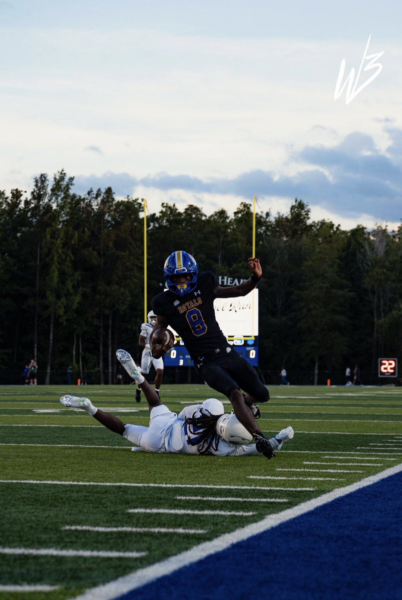 Royals__FB's tweet photo. Runnin Our Race ๐๐ฆ๐
@anthonywoodsqb1
@Brycsenrobb
@JeffConawayTFA
@PierreJeau
#B4B
#PTBD https://t.co/rdu2gxnTdm