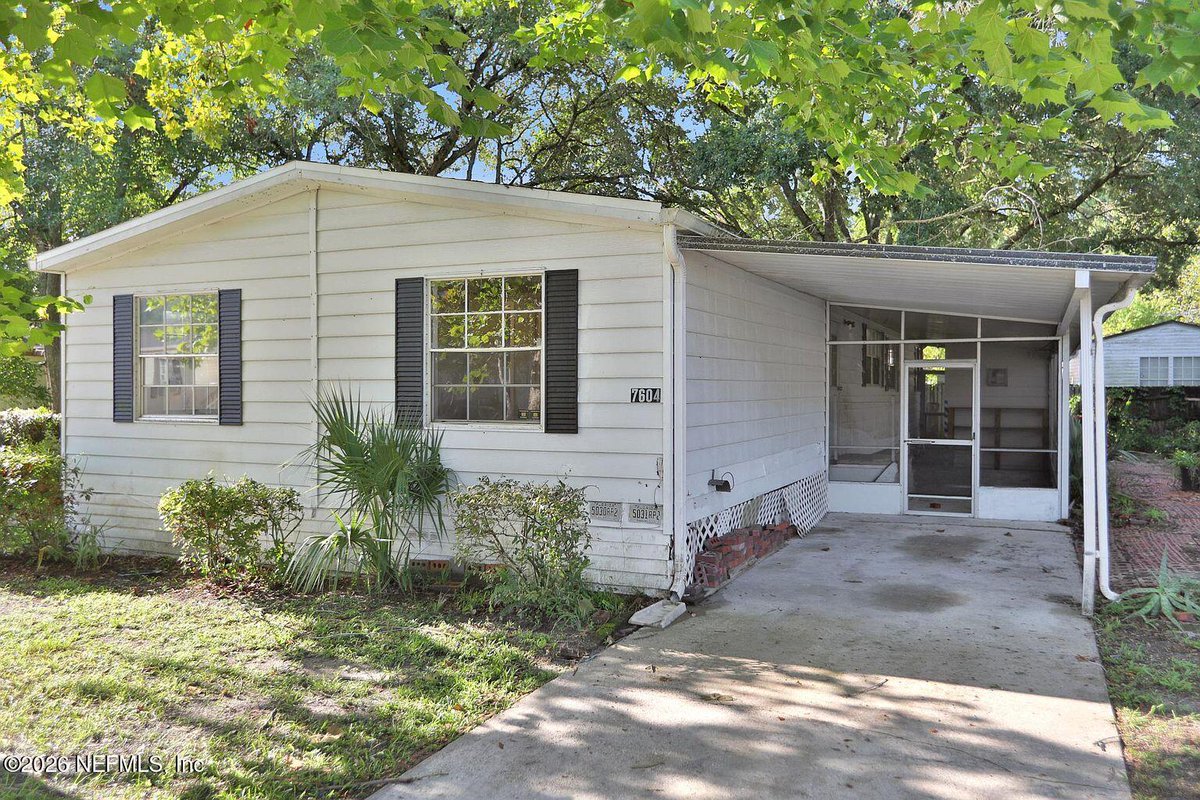 deev_jax's tweet photo. Big news! We've just lowered the price on this beautiful property in Duval County. Look now!
- Dee Vaugeois #SL3622502  with Florida Homes Realty and Mortgage  - Jacksonville
- Contact me at 904.838.4878 https://t.co/fTwIkWLB8p