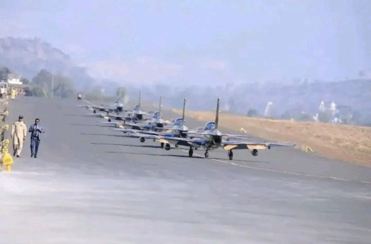 Habtishgreat's tweet photo. Breaking News‼️

Ethiopian National Defense forces (ENDF) advancing toward Alamata after fighting shifts from morning clashes. 

Ethiopian National Defense Forces left Kobo this morning, passed through Waja, and are now approaching Alamata town.
According to multiple sources, ENDF won’t stop until completely take over Tigray and reached to Asmara, 🇪🇷