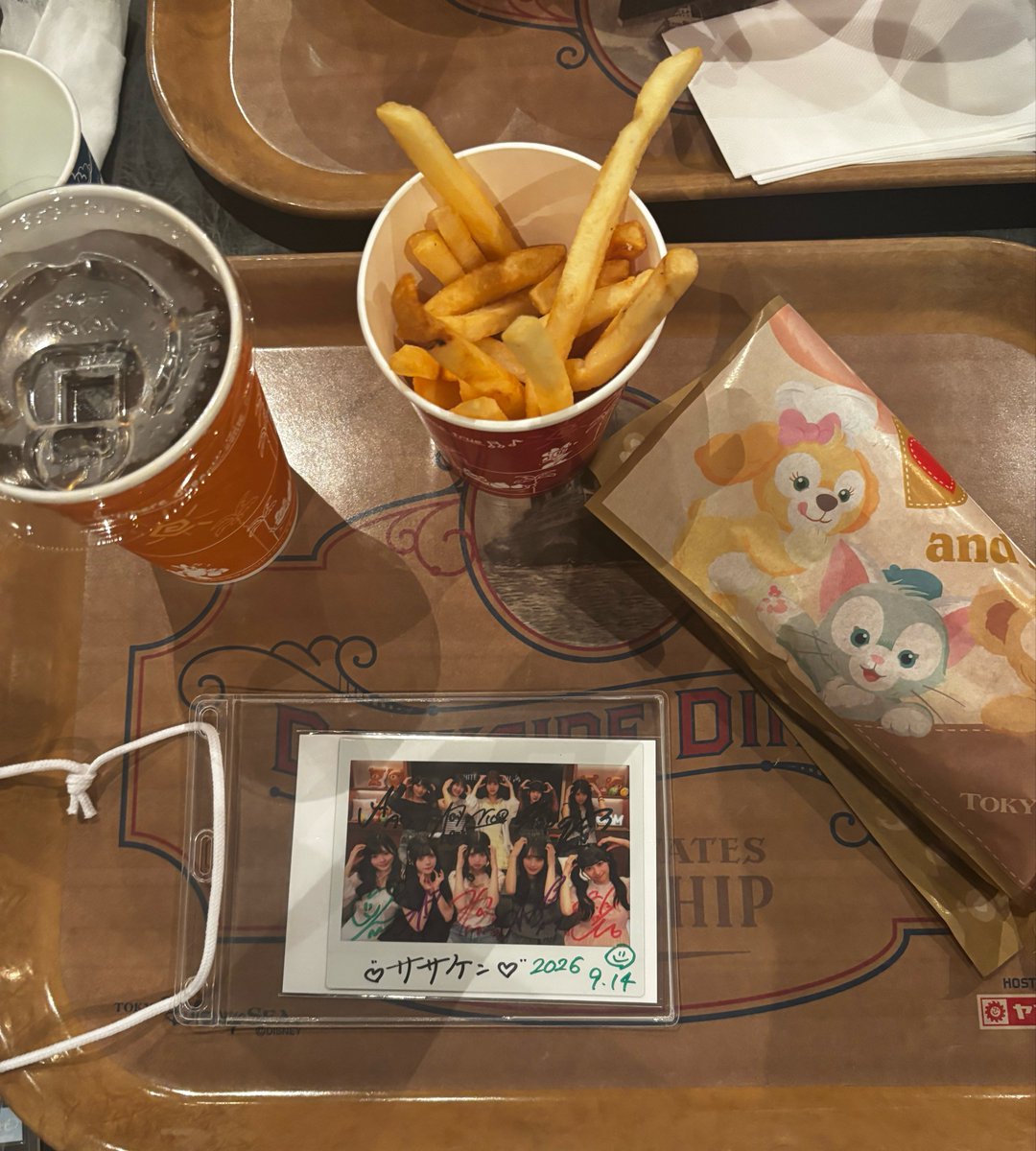 whsp_NINA's tweet photo. リリイベお疲れ〜
私は友達とディズニー行ってました笑
友達から感想を聞き、行けなかったことがくーーーーーーーーーっとなっています笑
近いうちに会いに行くから待っててね
てか今日も推し可愛いなおい🩷💜
#にことニコニコ話 #なついーと #ホワスピ https://t.co/gjTrbyXsFy