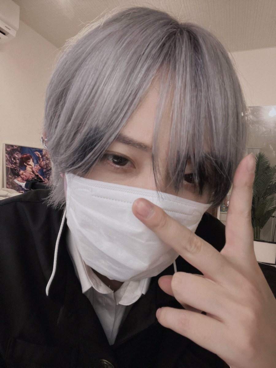 sdhr1192's tweet photo. チェキチャ！今回も参加してくれた人ありがとう！ちなみに学ラン着たら不良っぽくなっちゃいました(T T) https://t.co/9RIeHVfw25