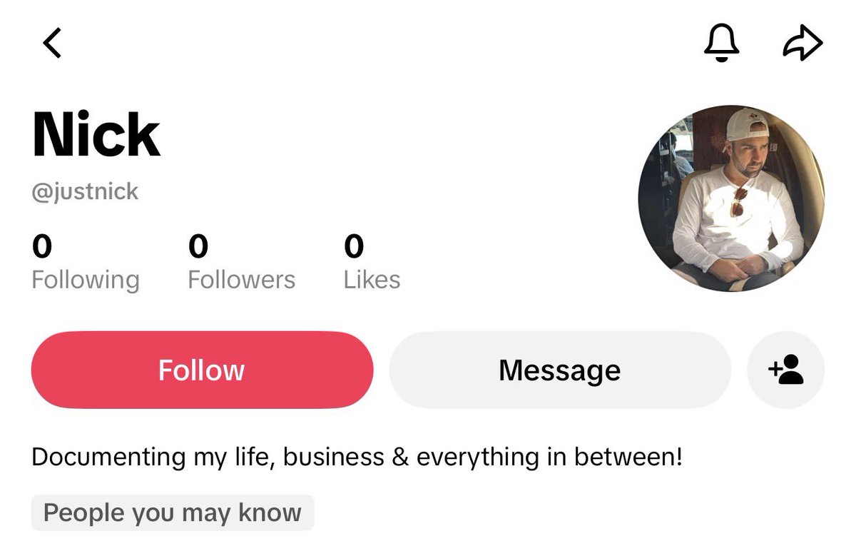 itsinfox's tweet photo. Helped @DaveyFTN to get his custom username on tiktok + Instagram.

Thanks for coming back again 🐂 https://t.co/0BEab41efQ