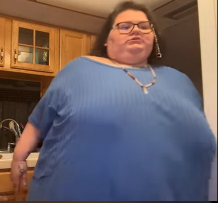 HellaLayzee's tweet photo. If mad cow disease was a person: 🐄🐮
@TLC she's gonna be a 600 lb problem for y'all!���🙌🏽
#nasty #gorda #qlr #quirkyloverosee #bbw #ssbbw #feedee #stuffer #gainer #weightgain #dangerouslyobese #feedism #foodplay #feederfodder https://t.co/4P68omB80t
