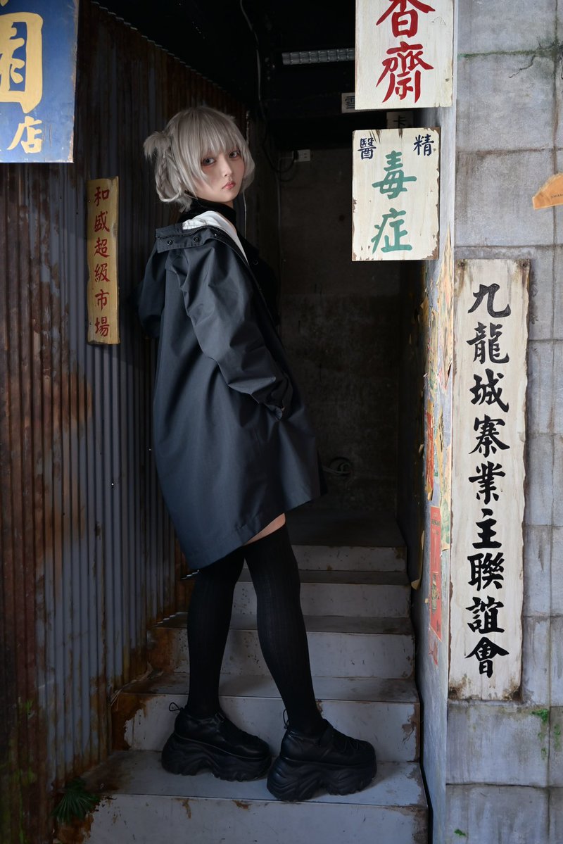 korehamidayo's tweet photo. #よふかしのうた　#cosplay

七草ナズナ

この路地の雰囲気とか完全に「よふかしのうた」の世界だった🌙
階段の影と錆びた看板が最高すぎた〜撮影ありがとうございました😊 https://t.co/U8W866Gnrr