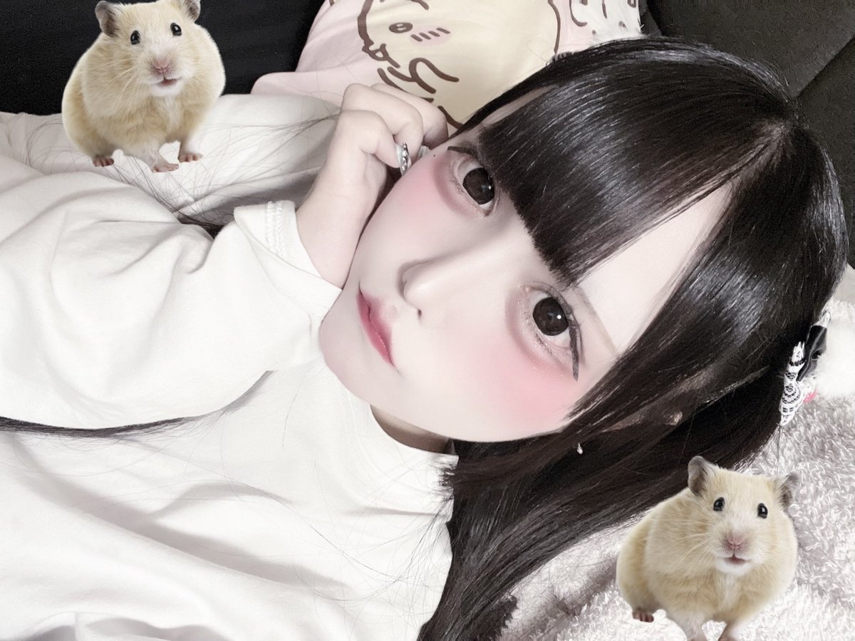 nene_rinneR's tweet photo. 3年前のねねちゃん！♡どう？？？ https://t.co/NmJKQJi6h1