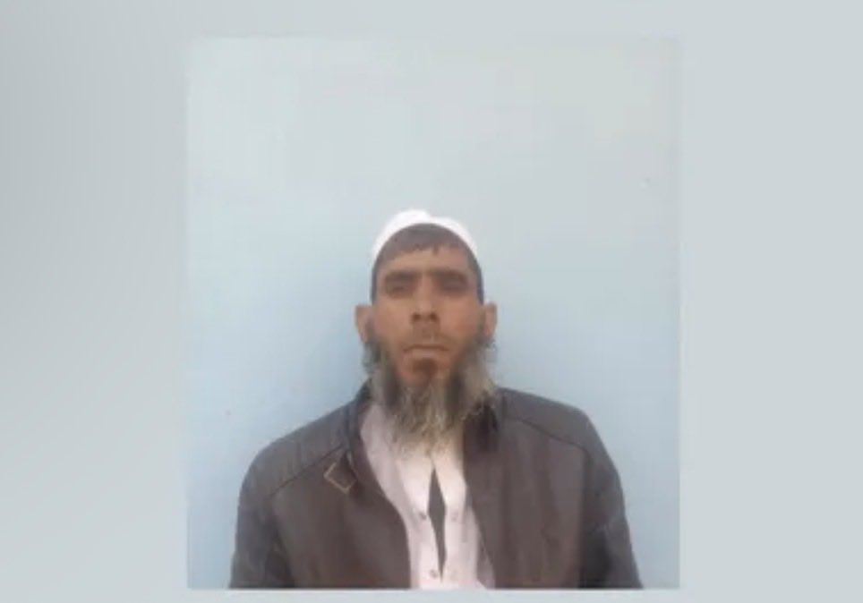 Sarcaztick's tweet photo. 40-year-old Saikun Khan was beaten to death with a stone outside a police station in Rajasthan.

“He didn’t have any enmity with anyone. His only crime was that he sported a beard and wore a skullcap” says younger brother of Irshad khan. https://t.co/TISYH6YWtI