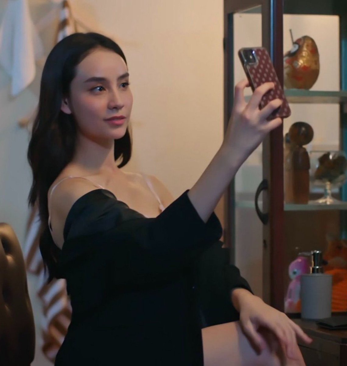 ormnaling's tweet photo. oh jayna, i guess some things just never change for you 😭😭😭😭

[#LoveOnHireTheSeries #รับจ้างเลิกรัก] https://t.co/hta0Kz2icu
