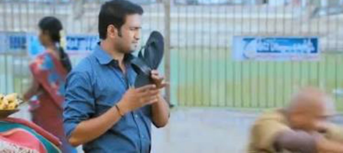 mugil_x's tweet photo. எல்லாமே சொல்லுவான் ஆனா மனைவி இருக்கப்போவே கூத்தியா வெச்சு இருக்கறது தப்புனு சொல்ல மாட்டான் 😭😭 https://t.co/5AklQ4Q99R