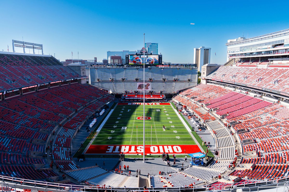 OhioState's tweet photo. Rise and shine, Buckeye Nation, it's a B1G Saturday in the 'Shoe! 🏟️🐢 #GoBucks https://t.co/Rkg9fE9YfY