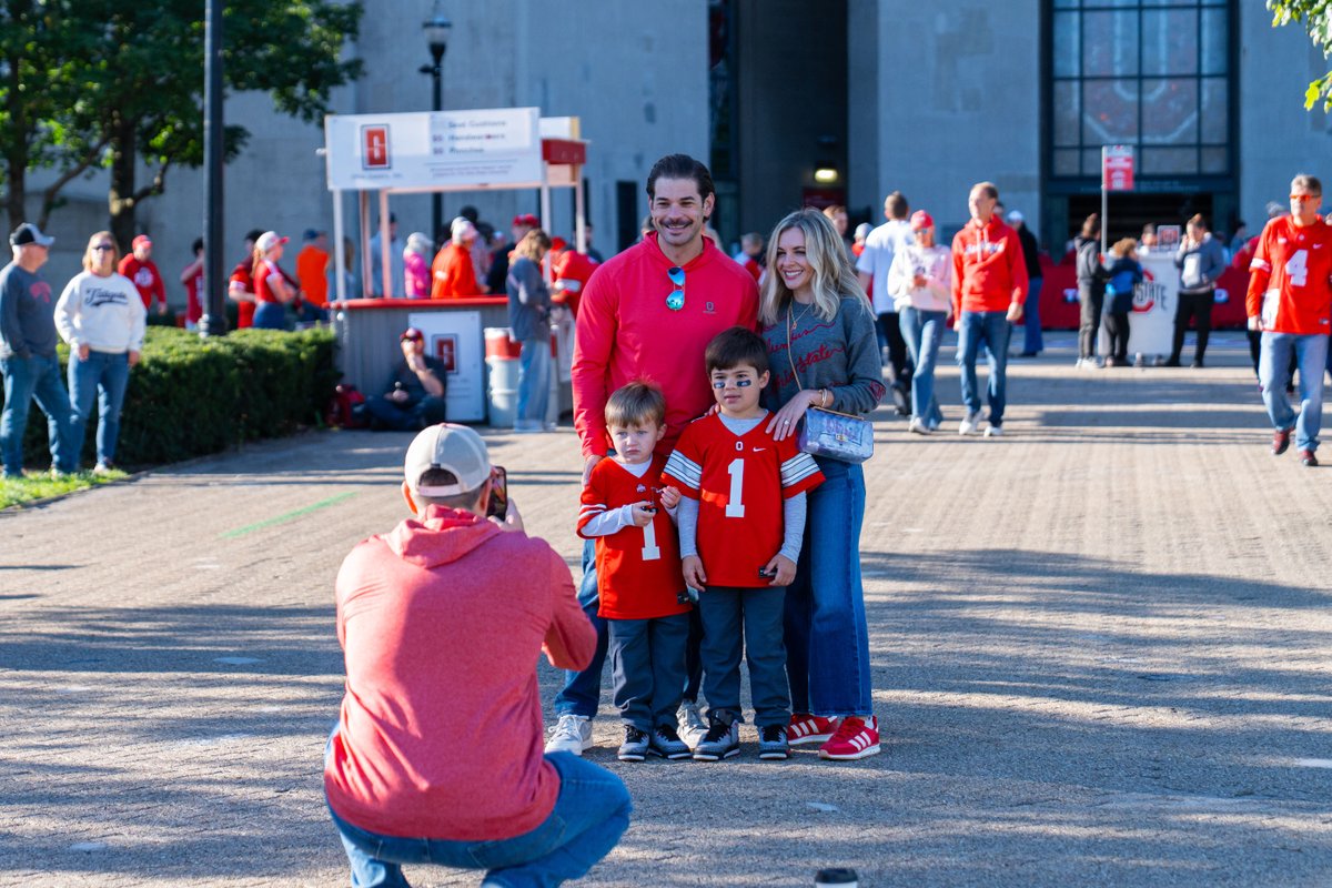 OhioState's tweet photo. Rise and shine, Buckeye Nation, it's a B1G Saturday in the 'Shoe! 🏟️🐢 #GoBucks https://t.co/Rkg9fE9YfY