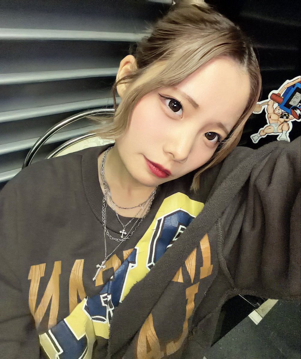 MEiSM_mai's tweet photo. 路亜7周年記念凱旋ライブ🔥
とりまビールでしょ🍻in 高松MONSTER
ありがとうございました💜

ロックにアイドルごちゃまぜで最高に楽しい1日だったな〜！！どれも熱いステージでした❤️‍🔥✊🏻異文化交流🤝🏻✨️

明日は三木マルシェ、どんと恋祭りでお待ちしております！！
 #MEiSM #華乃まい https://t.co/nbO8EktWEW
