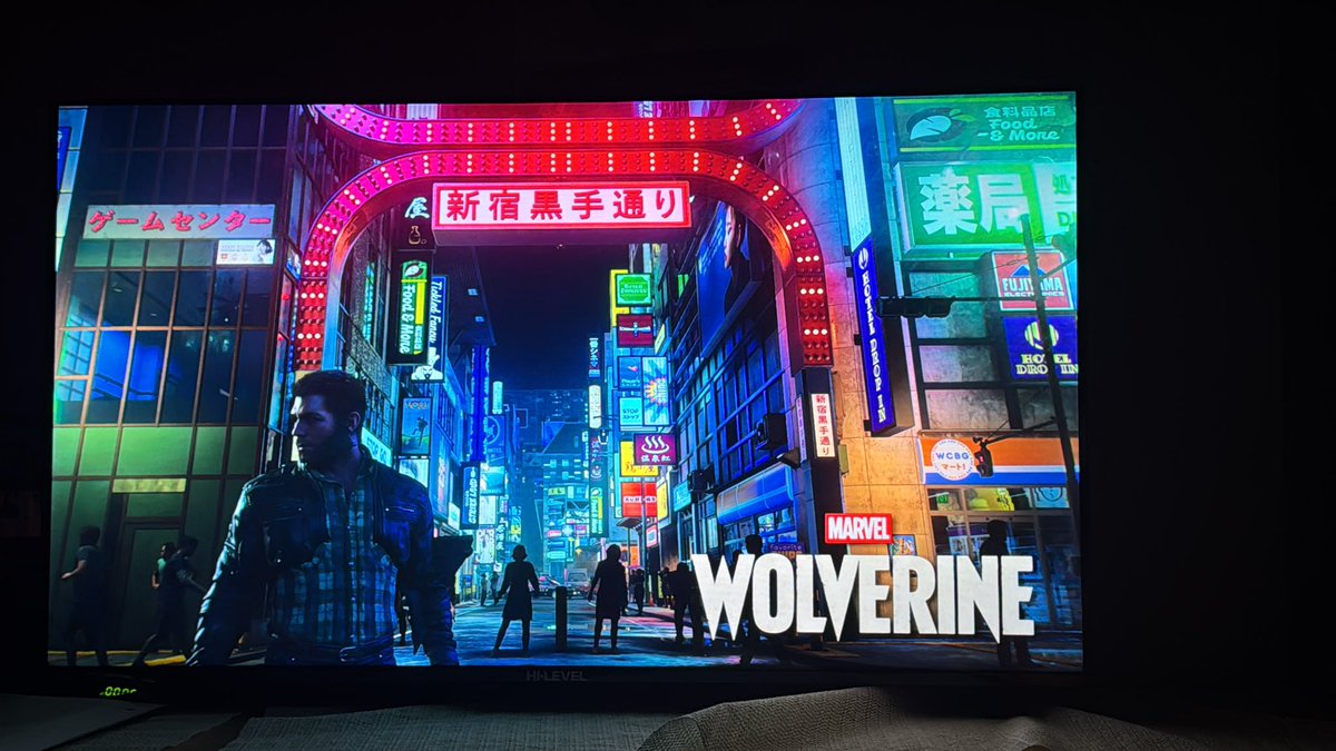 guffywhiteguy's tweet photo. #wolverine ne kadar hakkı yenilip kötülendi , ben oynuyorum gayet güzel oyun hatta spider man lardan daha güzel bence , oyunun kötülendiği sahnelerde yanlış , bence müthiş bir oyun. https://t.co/uwr4mOu0wO