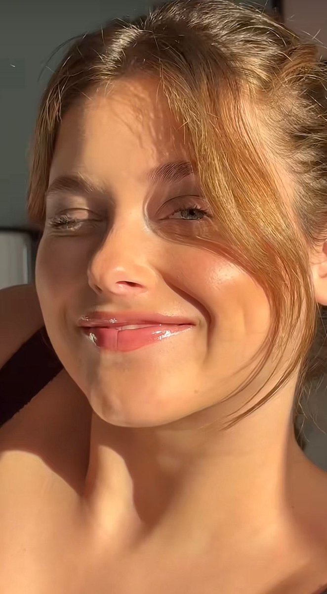 NICOLEaeth's tweet photo. the sun steals a kiss that should be yours ☀️✨ https://t.co/A5swjtU0ch