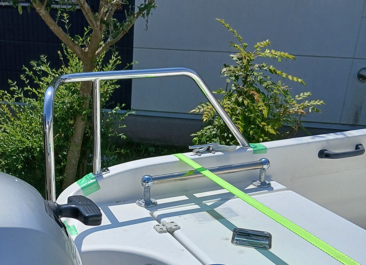 tripletsboat's tweet photo. 長女と次女の成人式前撮りとか

長男は、夏受験を終えて来春大学に編入学とか
3人とも県外の大学に

自分も色々とガンバンねーと💦

ワンオフ、オリジナル品に
ひとつひとつ気持ちを込めて…

#ワンオフ
#ボートレール https://t.co/DABist0X7m