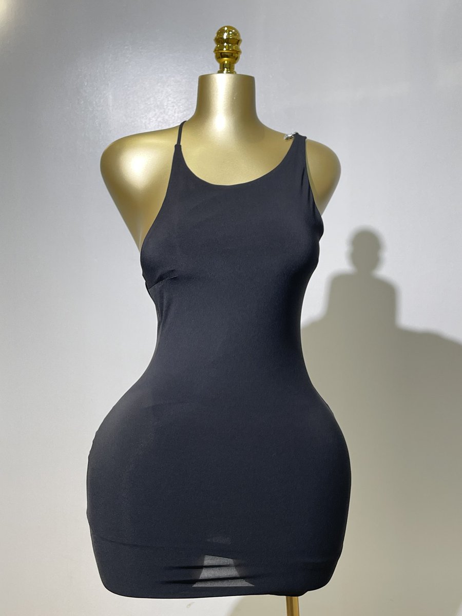 narasthriftstor's tweet photo. ASOS Dress
Size: 10
Price: N12,000 https://t.co/HirAUKi1ba