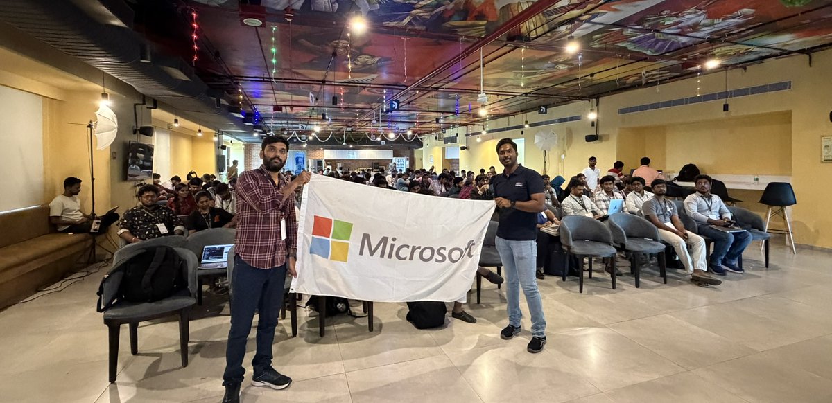XMonkeys360's tweet photo. What a BIG Saturday! 🚀🔥
Microsoft Build //localhost Encore: Chennai was packed with an amazing tech community! 🙌
Big crowd. Big energy. Big community! 🚀
#BuildLocalhost #MicrosoftBuild #ChennaiTechCommunity #mvpbuzz https://t.co/7ywDGjU732