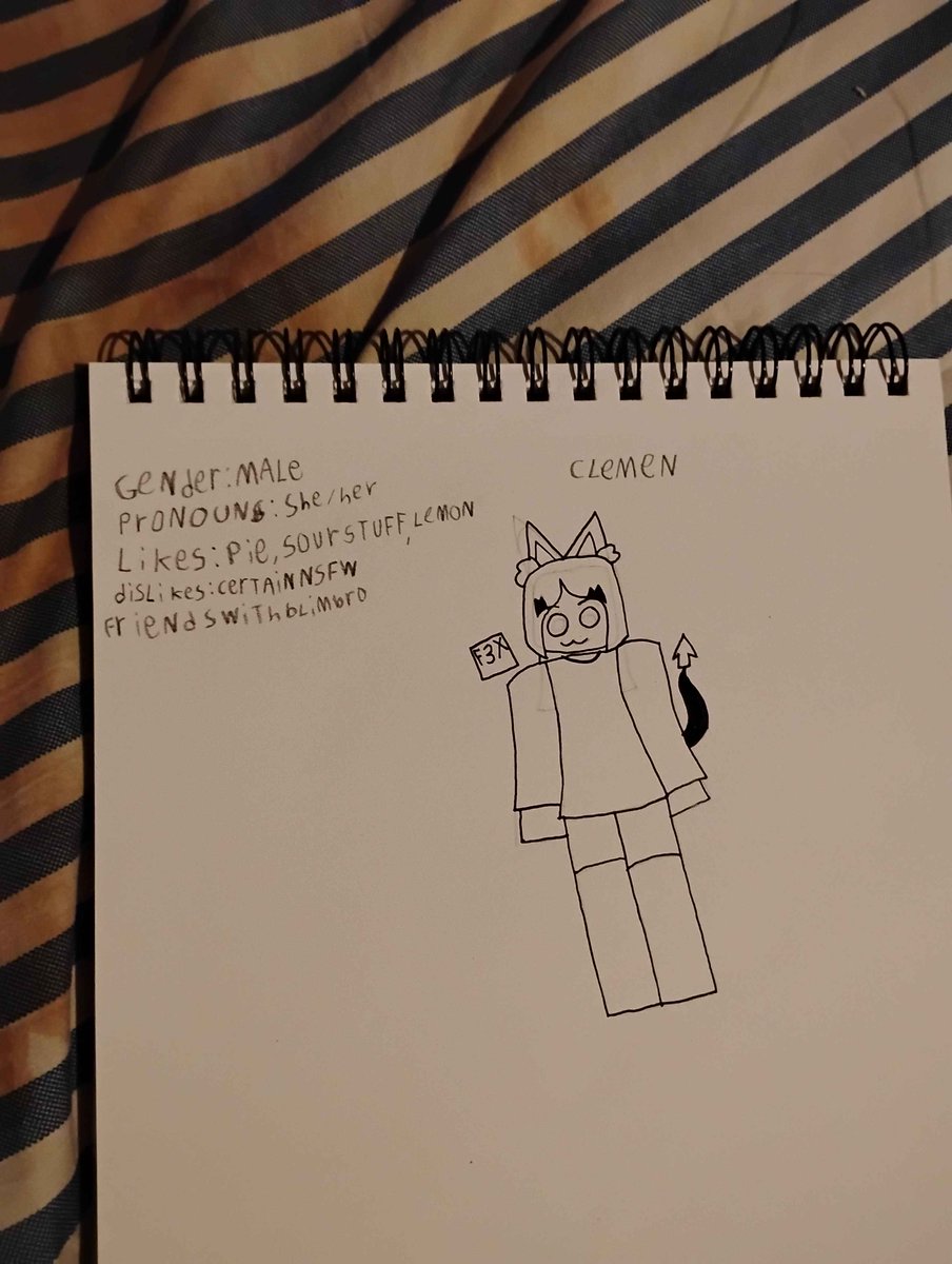 MonoPixPal's tweet photo. @Jolly_Lunatic I’m ass at drawing things but is this good? (Ignore the info…) https://t.co/H0mZIno4SR