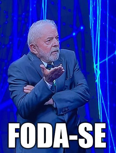 LusdaAndr's tweet photo. @updatecharts Pois quando sofrer transfobia da família Bolsonaro e da direita, aguenta calada viu bb. O bom que  depois disso nós sabemos quem realmente devemos acompanhar e dar fama. https://t.co/YCqIS92qky