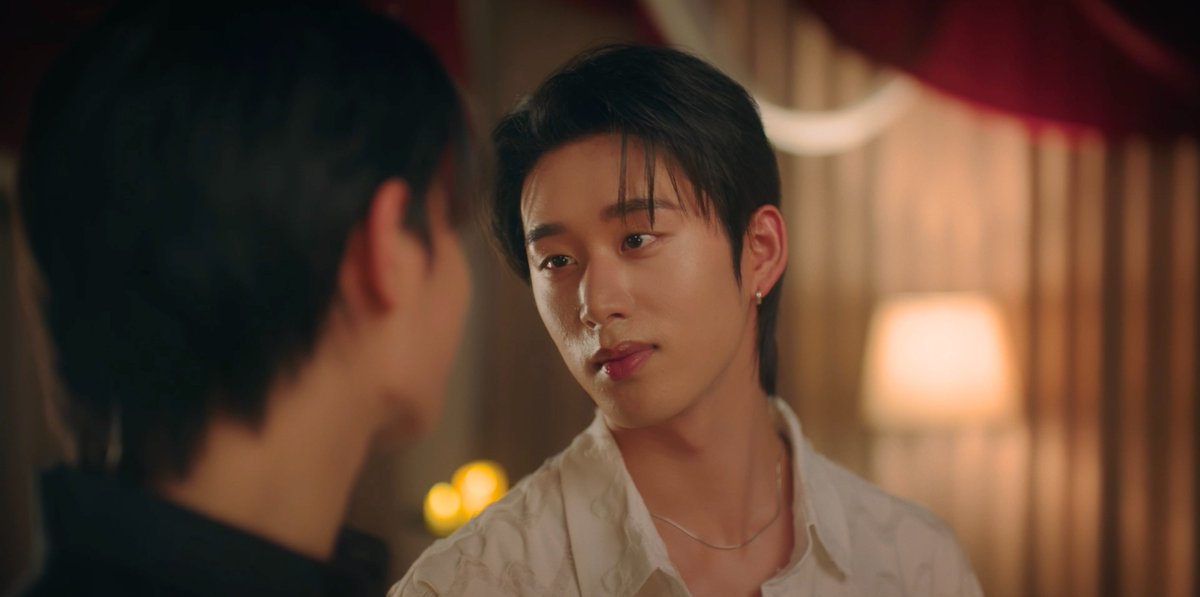 GMMTV's tweet photo. ตุวดื้อกับตุวดื้อ 😽💗🫳🏻  จั๊นไม่ยอมแพ้หรอกนะ!!!!!
#YouManiacSeriesEP5
@Williamjkp1 @EstRvp https://t.co/FmdSd8HgRW