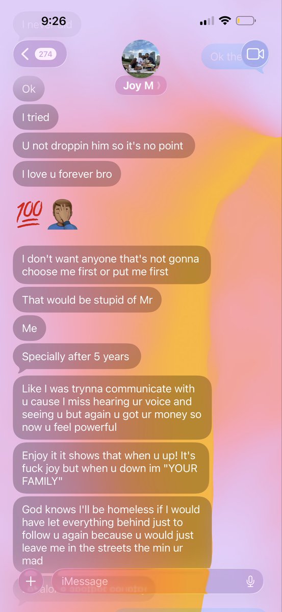 Alexoyc8's tweet photo. @khaosleon Bitches always want to stunt for twitter ,. Broke ass bitch . You got twos day to pay your car or they go repo this one too ! https://t.co/BAgqB53JiO